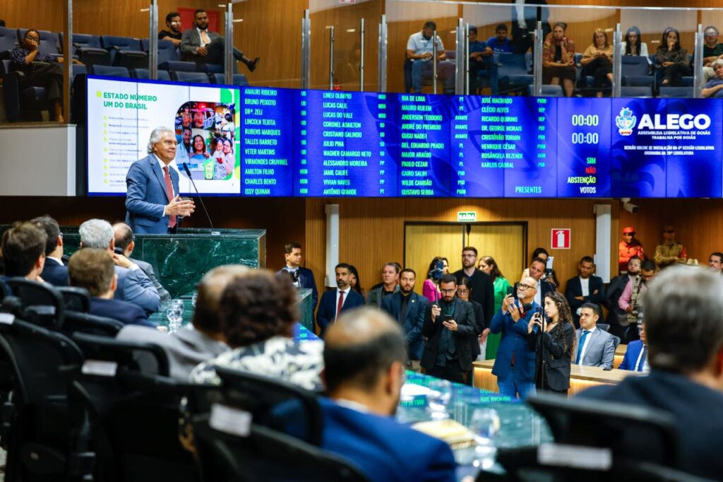 CAIADO-1-1024x682 Caiado intensifica críticas ao governo federal e destaca gestão em Goiás como “exemplar”Governador discursou em sessão solene de abertura do ano legislativo 2026 na Alego